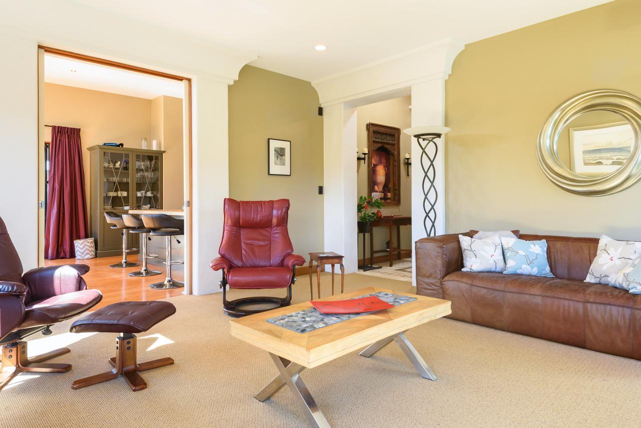Tuscan Retreat Bed & Breakfast - Adults Only Bed and Breakfast Papamoa Exterior foto
