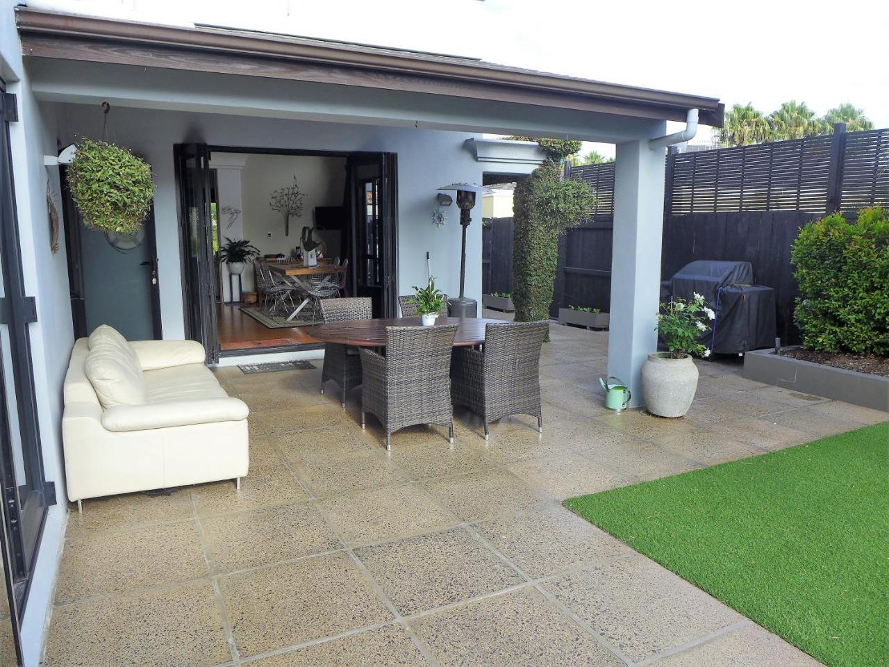 Tuscan Retreat Bed & Breakfast - Adults Only Bed and Breakfast Papamoa Exterior foto